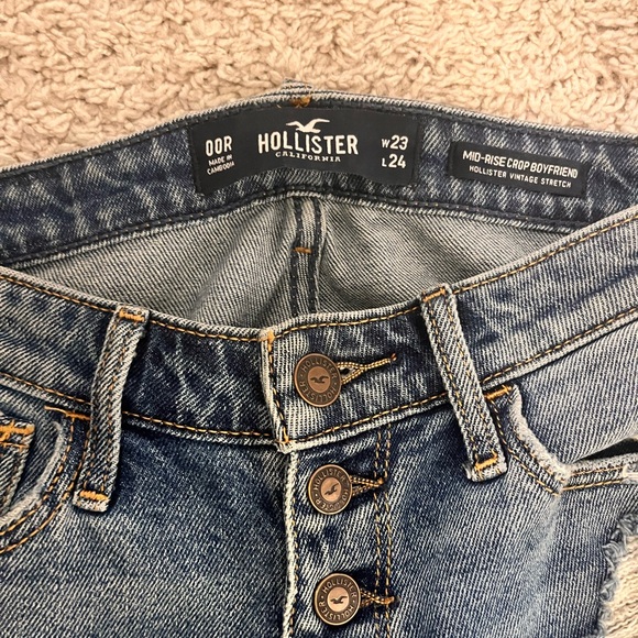 Hollister Dark Blue Distressed Boyfriend Jeans - Picture 2 of 3